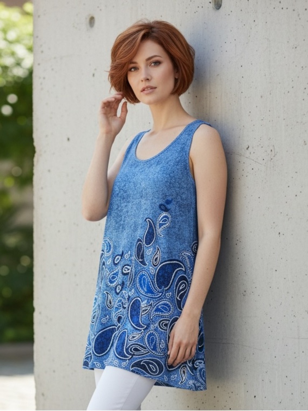 Misswor Sleeveless Blue Paisley Tunic Top Size L